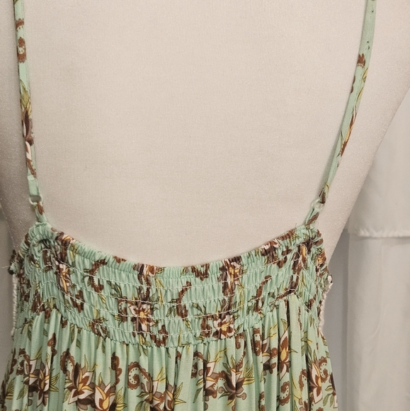 NWT Fun And Flirty Crochet Halter Style Maxi Dress - Picture 6 of 14